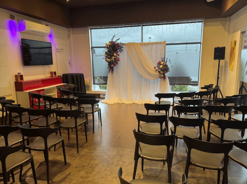 Ceremonie salon prive.png